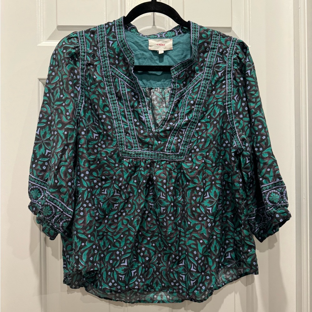 Xirena green smoke Boho Chic Green Patterned blouse top small bohemian flowy